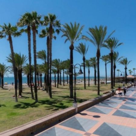 Estudio Romantico La Carihuela ตอร์เรโมลิโนส ภายนอก รูปภาพ