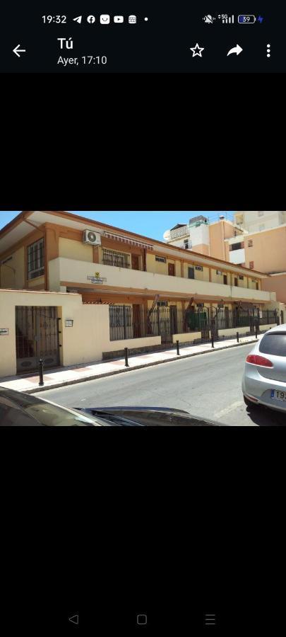 Estudio Romantico La Carihuela ตอร์เรโมลิโนส ภายนอก รูปภาพ
